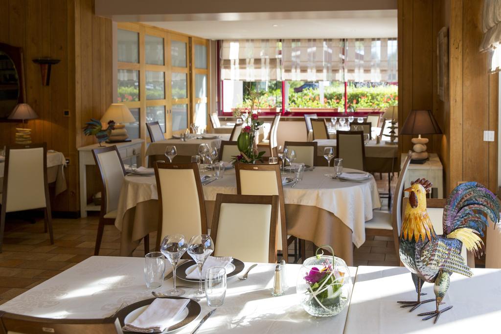Auberge De La Terrasse Villersexel ภายนอก รูปภาพ