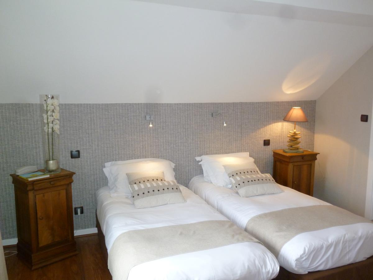 Auberge De La Terrasse Villersexel ภายนอก รูปภาพ